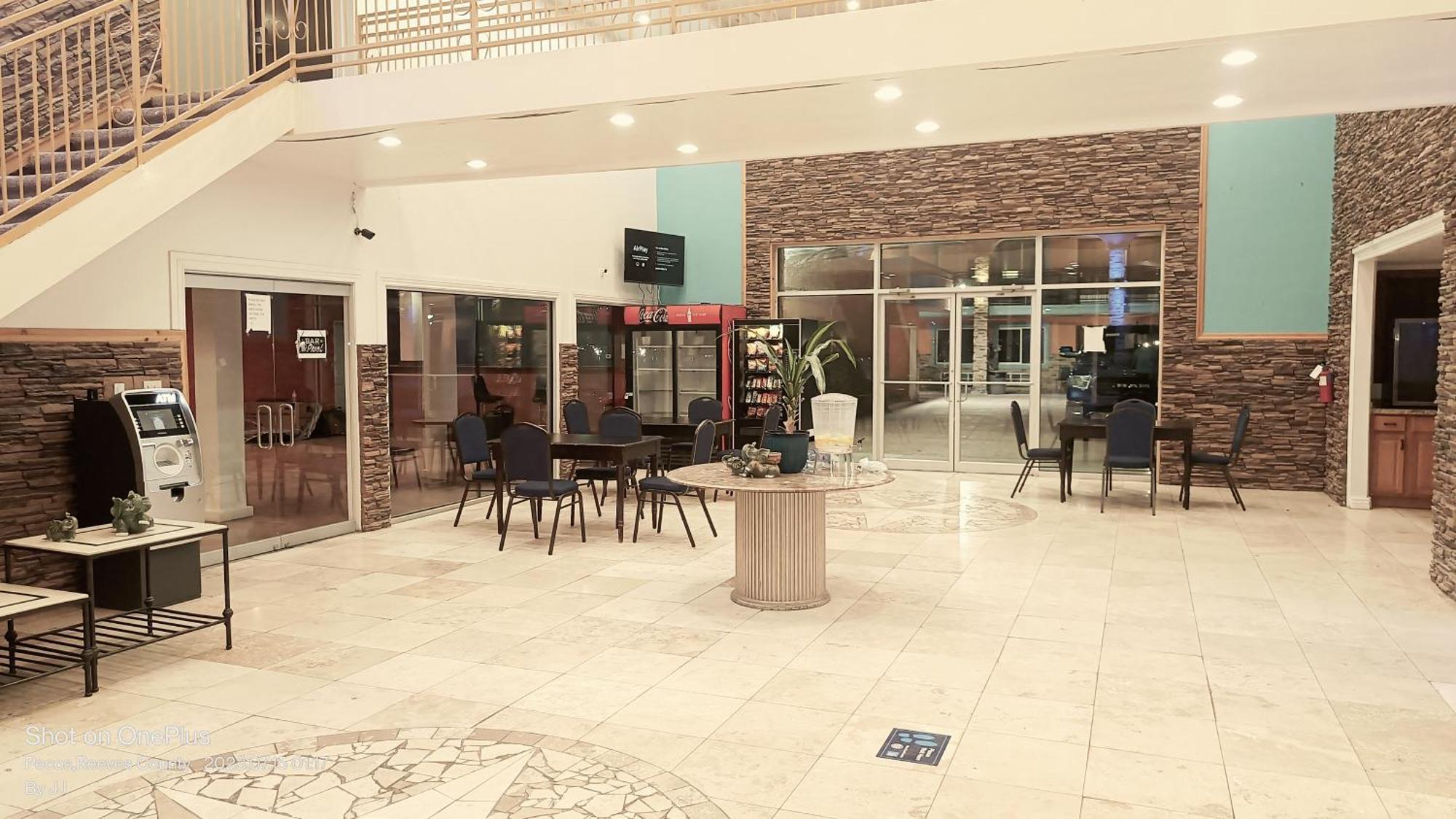 B&J Hotel And Apartments Pecos Exterior foto